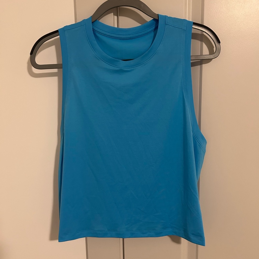Lululemon light weight cropped running tank